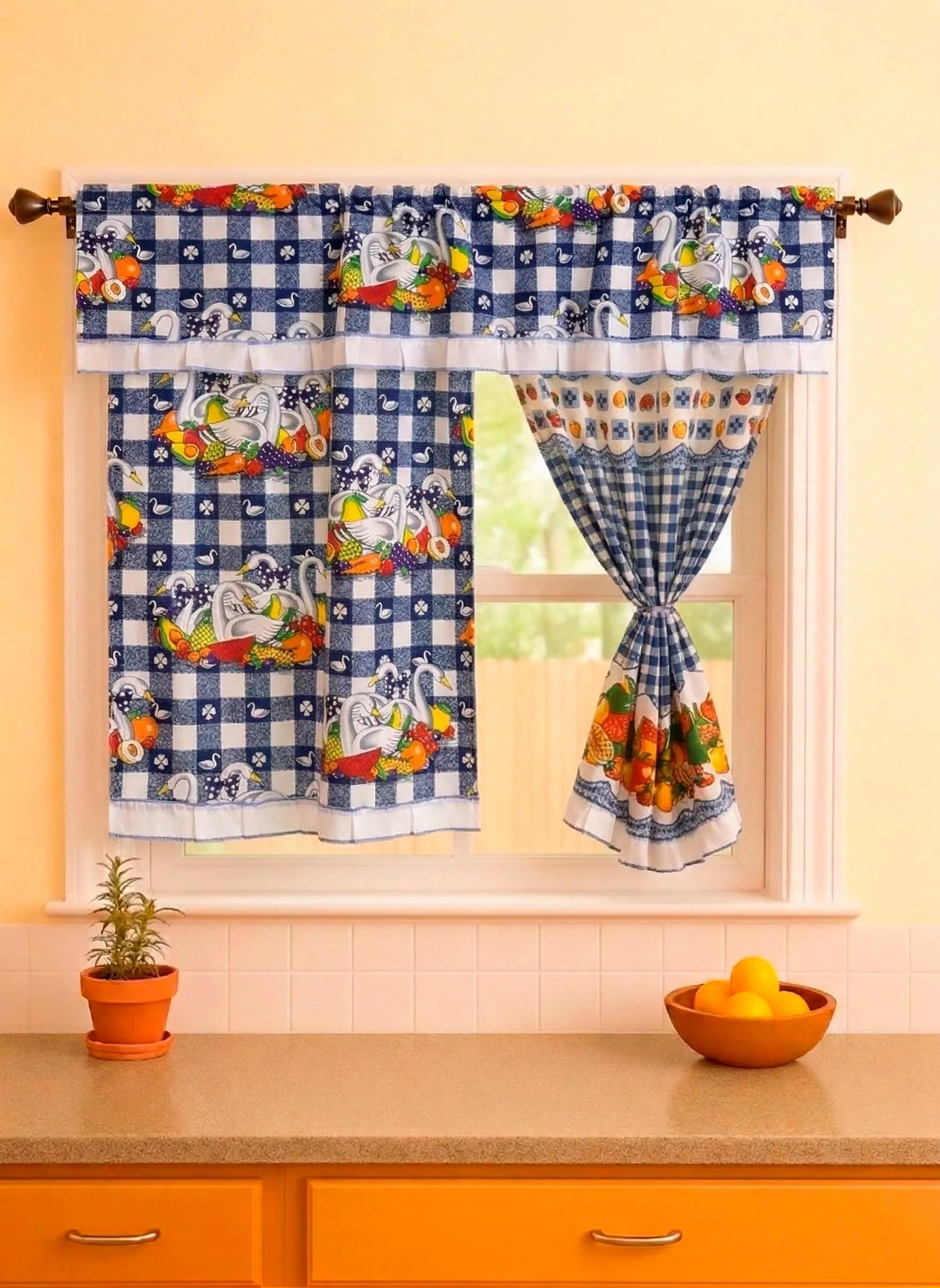 ref.-1048-cor-ventana-cocina--azul-cisnes.jpg