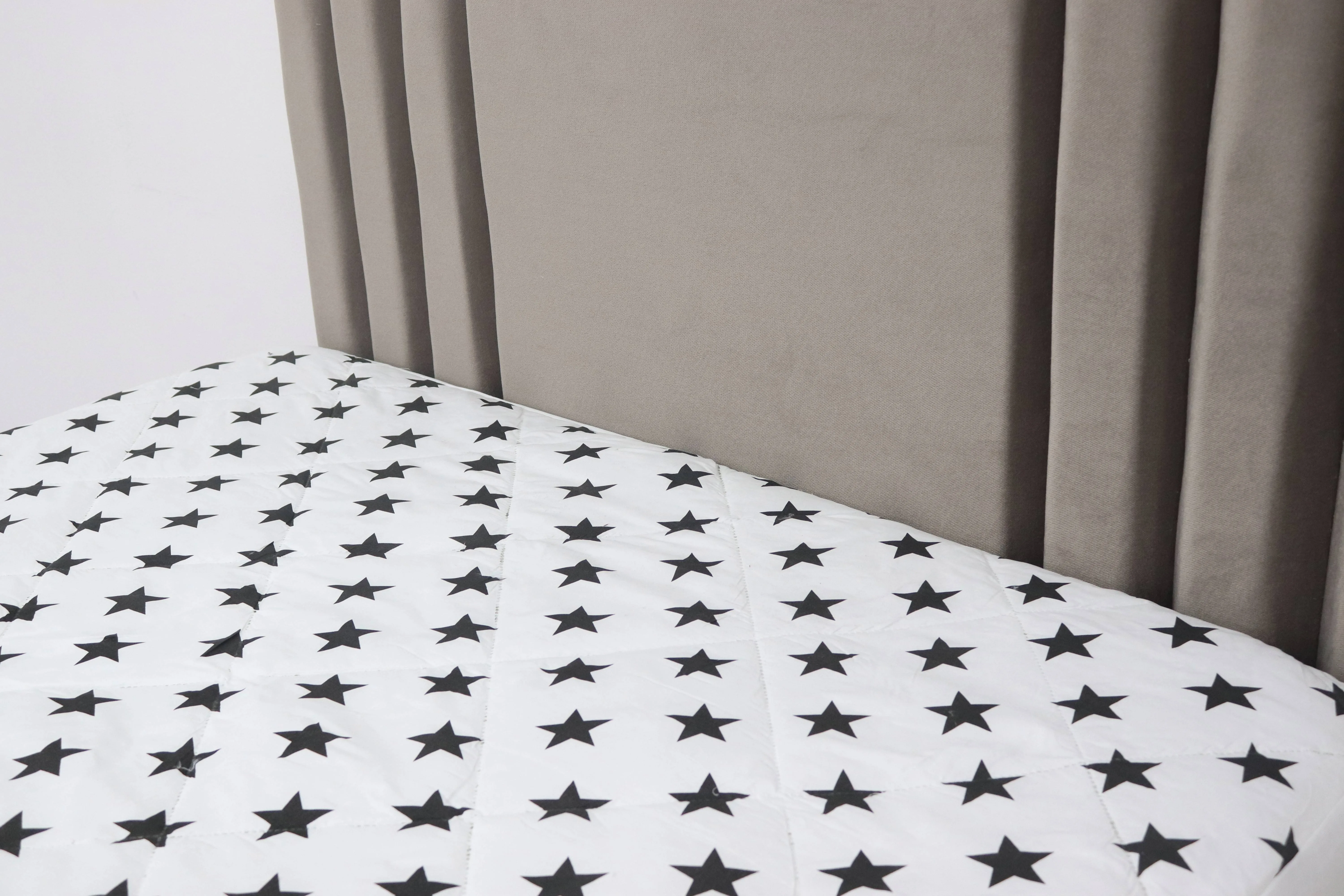 Protector de colchón estamp ado. kingsize - Protectores | D' Ensueño