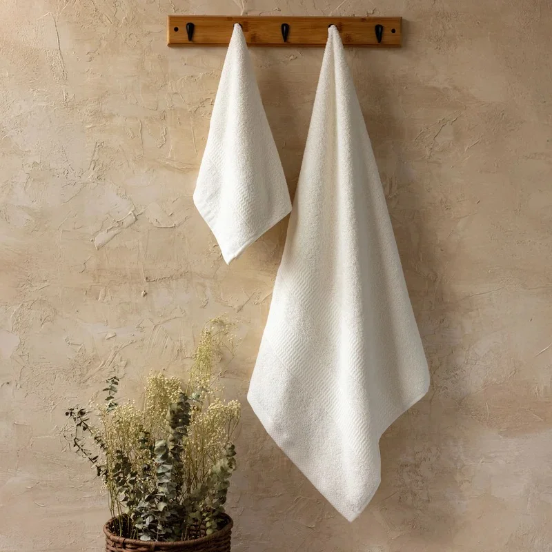 Juego de toallas prisma 1 de manos + 1 de cuerpo 400gr - Toallas Colombia